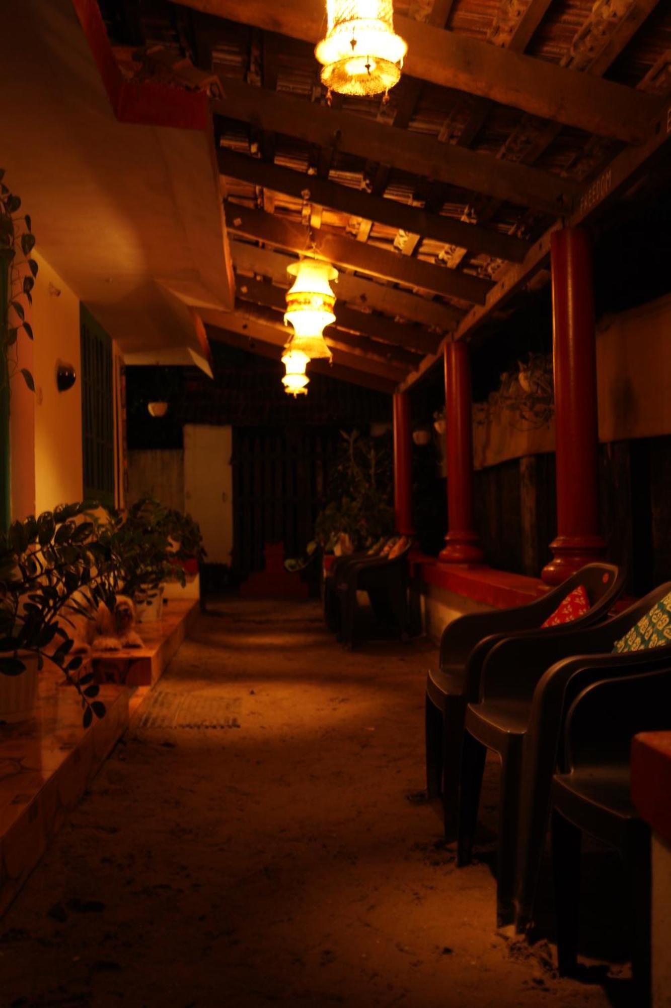 House In The Beach Alappuzha Екстериор снимка